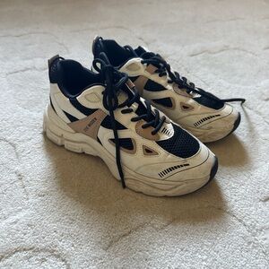 Steve Madden Black and White Sneakers with Tan Accents